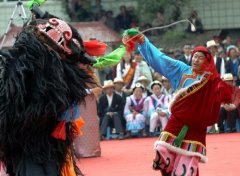 第二届茶马古道旅游文化节在西藏芒康开幕