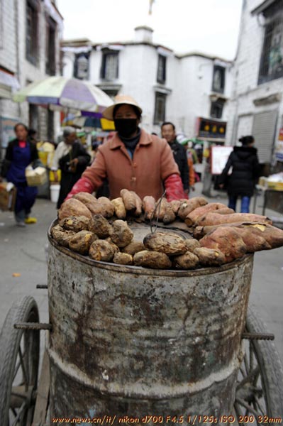 拍摄地点：八廓街 新华网 郭小天 摄