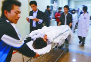 北京民宅燃气热水器煤气泄漏9人死亡(组图)