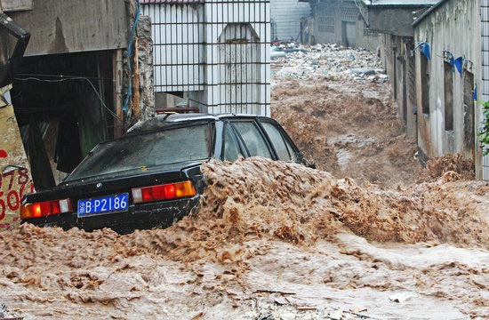 重庆强降雨致154万人受灾10人死亡