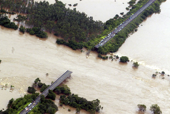 组图：巴西暴雨已造成至少85人死亡