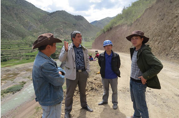 察雅县安监局积极开展道路交通和建筑 施工安全隐患排查