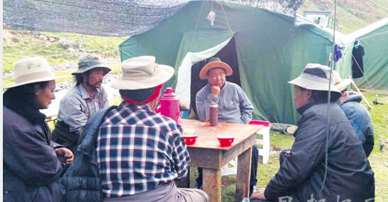 贡觉县三岩片区管委会党委书记江永春—— 三岩掌舵人：乘风破浪正远航