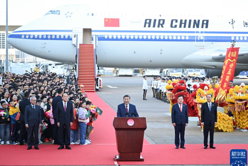 习近平抵达澳门 将出席庆祝澳门回归祖国25周年大会